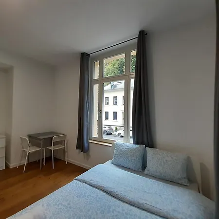 Near To The Centre *