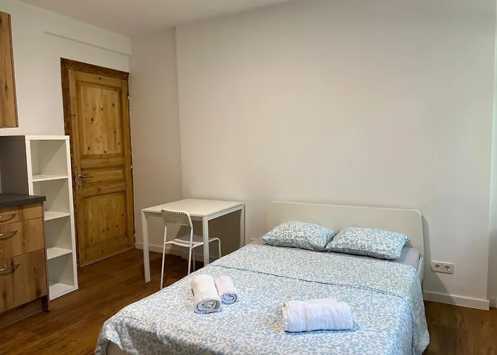 Near To The Centre *